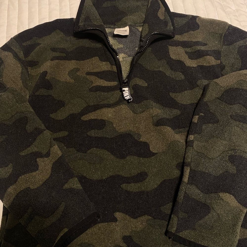 PINK Victoria's Secret Camo Half-Zip Pullover in Olive and Black